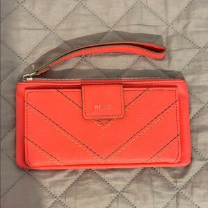 RELIC Coral Women's Wristlet